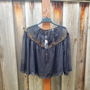 12 street Cynthia Vincent blouse